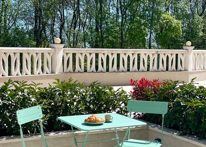 Apartament Coral Bay - Beachfront With Free Parking Warna