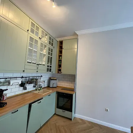 Apartment Coral Bay - Beachfront With Free Parking