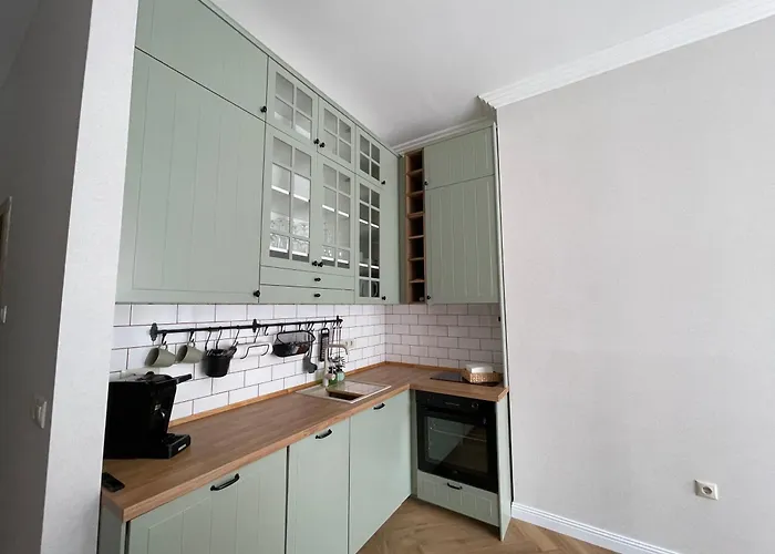 Coral Bay - Beachfront With Free Parking Varna